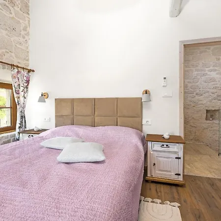 Hébergement de vacances Stone House Dijana Istria Sveti Lovrec *