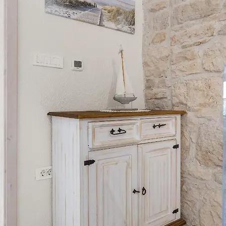 Stone House Dijana Istria Sveti Lovrec Hébergement de vacances *