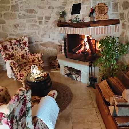 Hébergement de vacances Stone House Dijana Istria Sveti Lovrec *